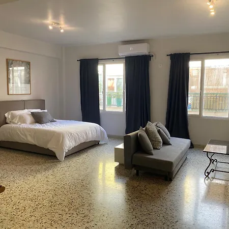 Pittaki Center Apartment